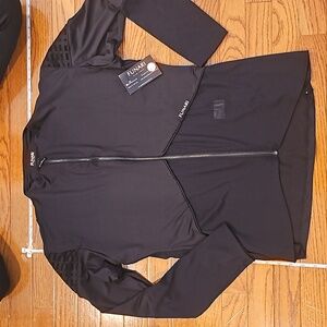 Workout zip up